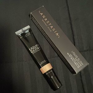ABH liquid glow - Perla